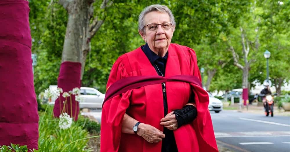 Elderly woman, education, graduate, degree, PhD, South Africa, inspirational news, Mzansi, Stellenbosch University