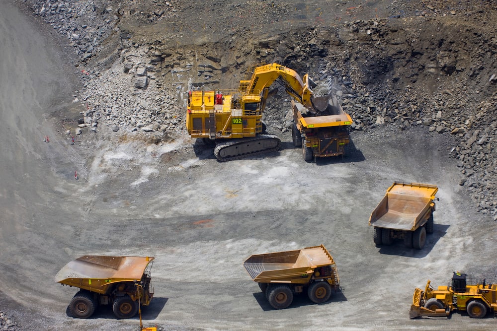 What mines are owned by Glencore?