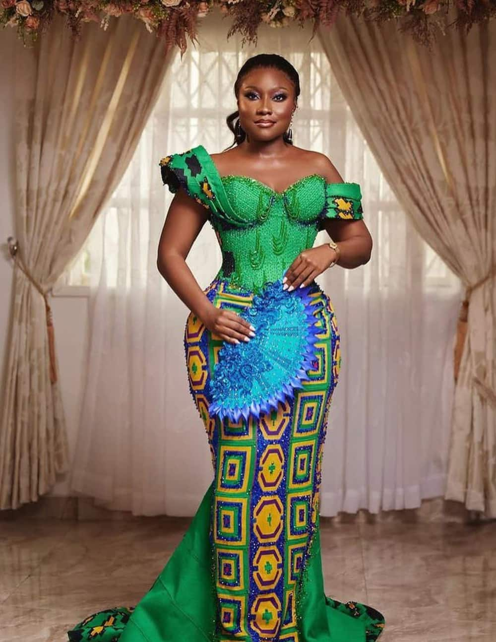 Traditional African Bridal Dress for Customizable Wedding Outfits