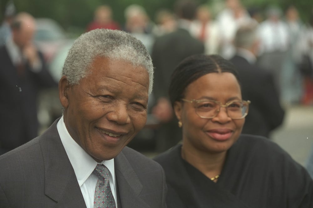 Graça Machel, honouring, first lady, 2 countries, wife to Madiba