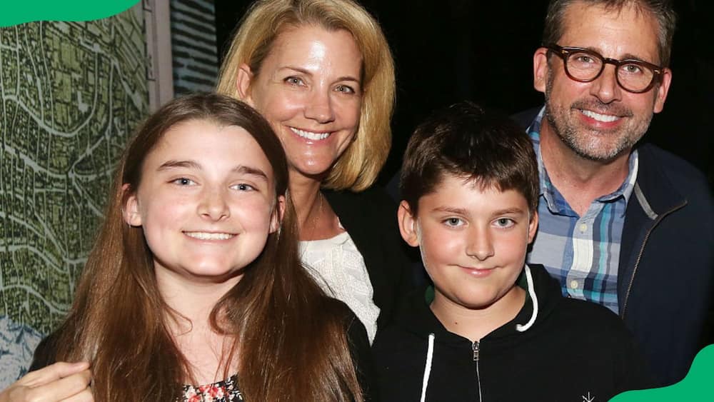 Elisabeth Anne Carell, Nancy Carell, John Carell and Steve Carell attending a musical event at The Lunt Fontanne Theatre