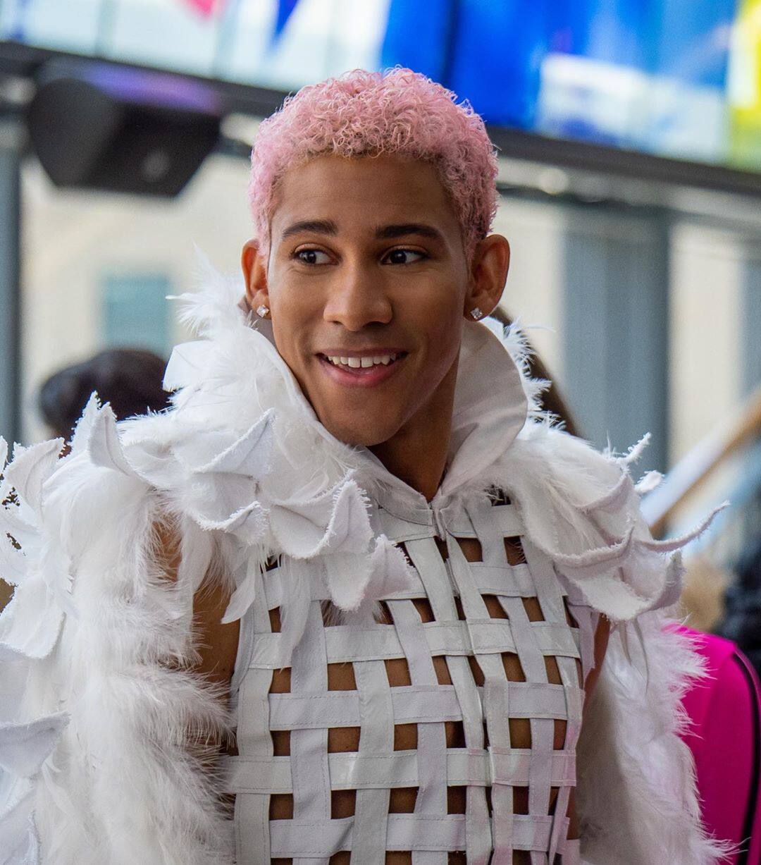 Keiynan Lonsdale dating someone