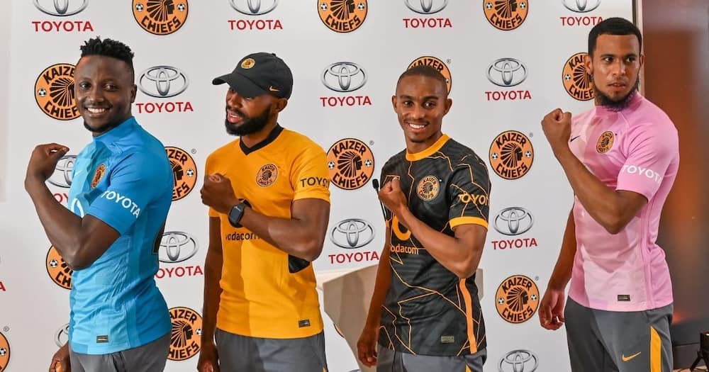 Toyota and Kaizer Chiefs' new deal Strike a New Deal, More Cars and Logo Added to Amakhosi’s Shirt