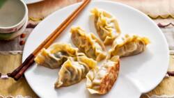 How to make dumplings with flour from scratch: tips from an expert