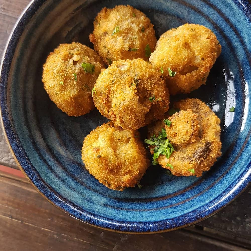 How to make crumbed mushrooms in South Africa