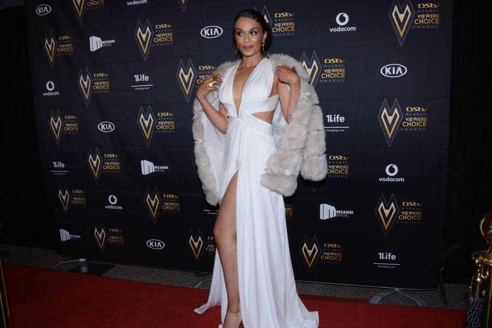 South African born actresses in Hollywood South African born actresses in Hollywood