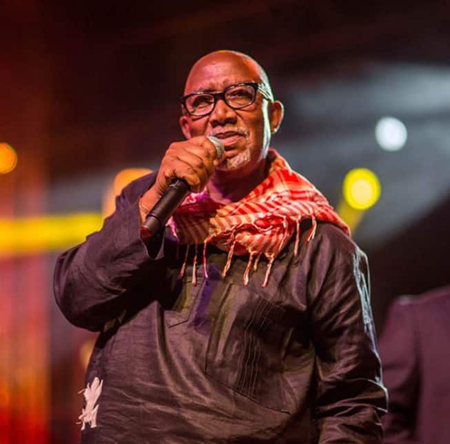 Sipho Hotstix Mabuse bio