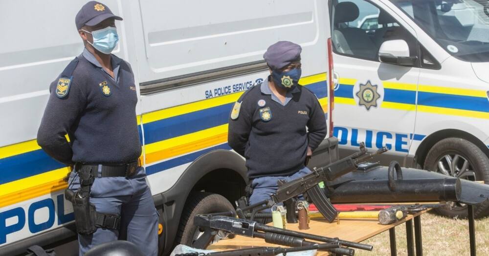 Human trafficking, Lenasia, Johannesburg, 50 men rescued, Thursday evening, police, SAPS Human trafficking, Lenasia, Johannesburg, 50 men rescued, Thursday evening, police, SAPS