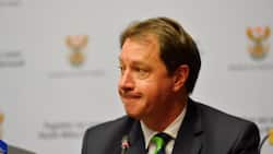 Rugby boss Jurie Roux must #PayBackTheMoney, Mzansi reacts angrily to illicit dealings