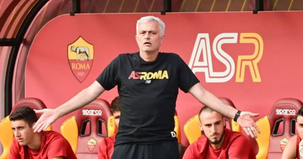 Jose Mourinho leads Roma to a 10-0 win in his first game with the Italian side
