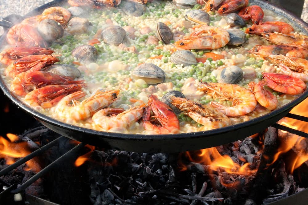 authentic spanish seafood paella recipe