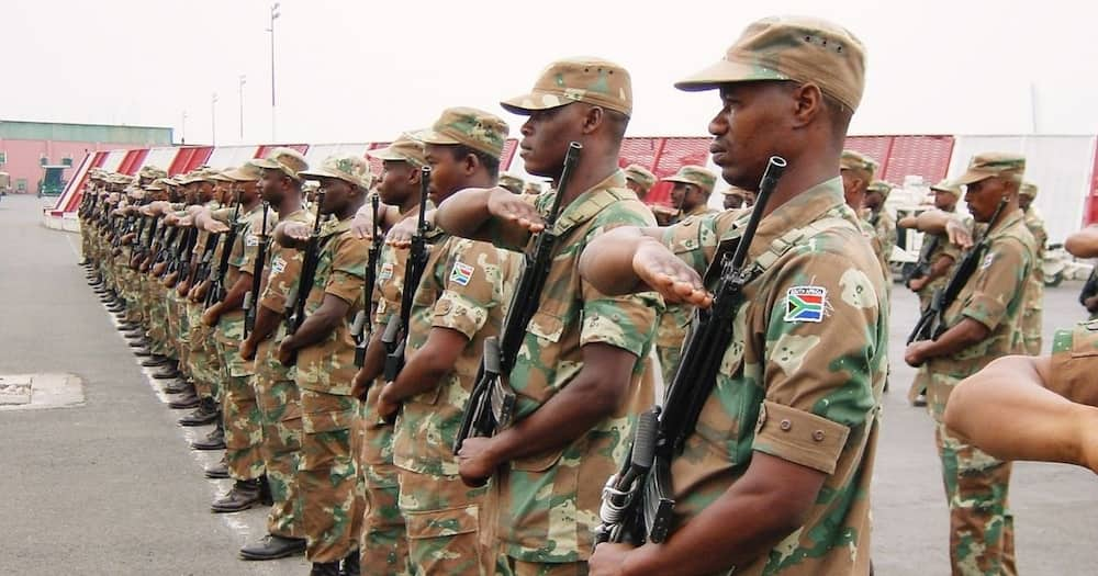 Hawks, nab 6 SANDF members, charging R15 000, smuggled, vehicles