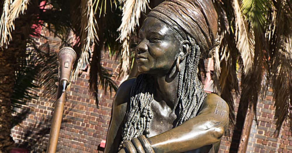 Brenda Fassie, Awards, Statue, Bassline Music Venue, Angus Taylor