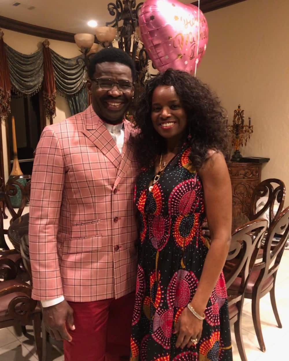 Who is Michael Irvin's wife, Sandy Harrell?