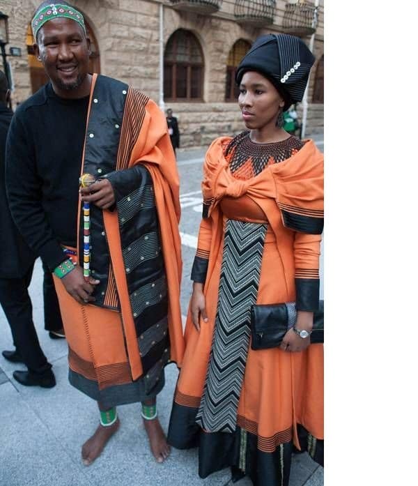 Xhosa Traditional Attire For Men 2021 Sunika Traditional African ...