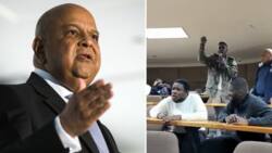 Minister of Public Enterprises Pravin Gordhan ridiculed by Wits students while trying to warn SA of State Capture 2.0