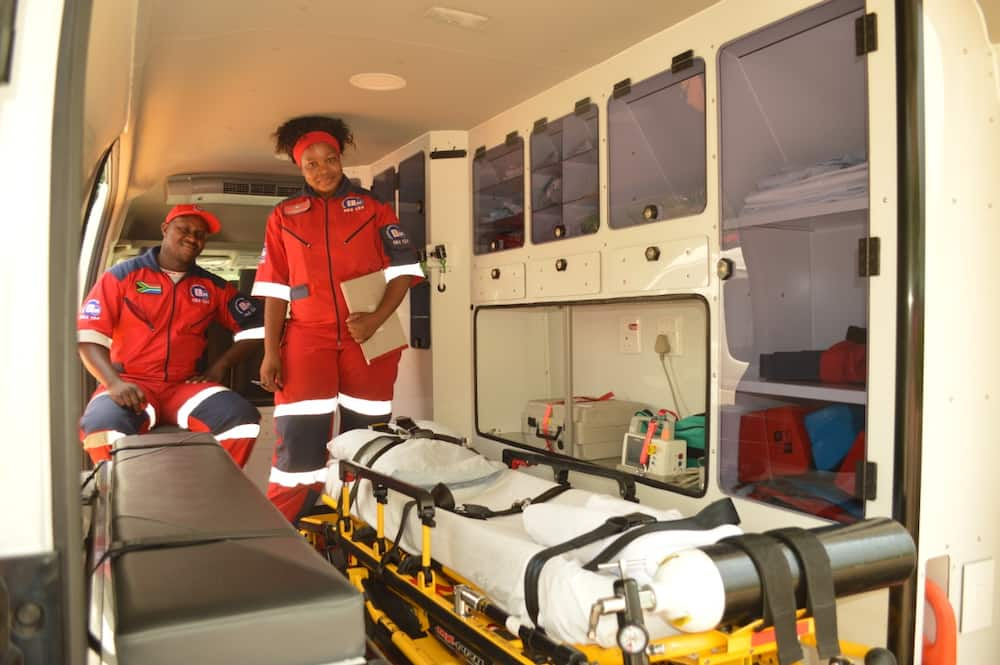 Can I study paramedic at ER24?