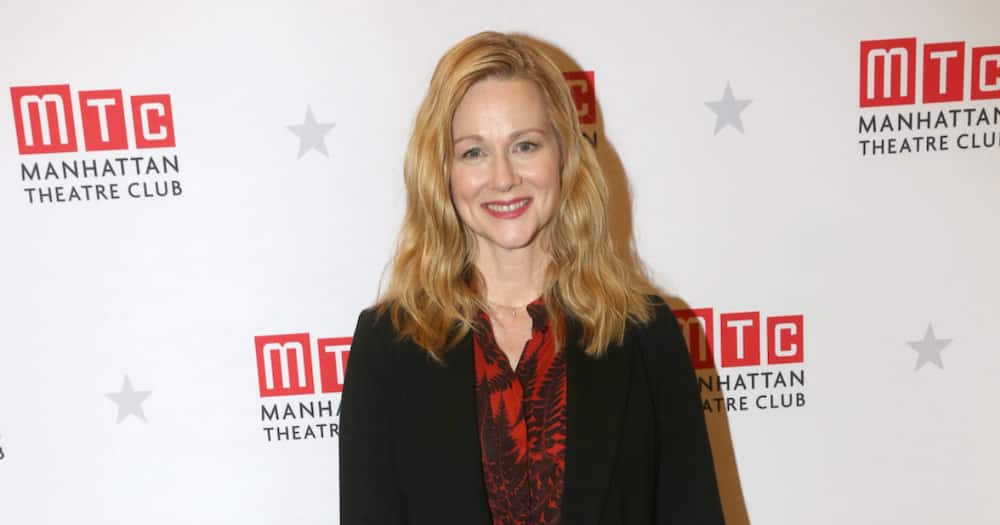How many children does Laura Linney have?