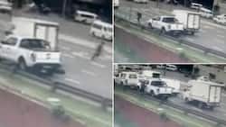 Hijacking gone wrong: Clip shows motorist shooting at thugs, SA reacts