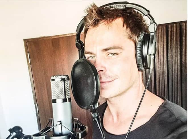 Bobby van Jaarsveld biography: Age, Wife, Family, Movies and Songs