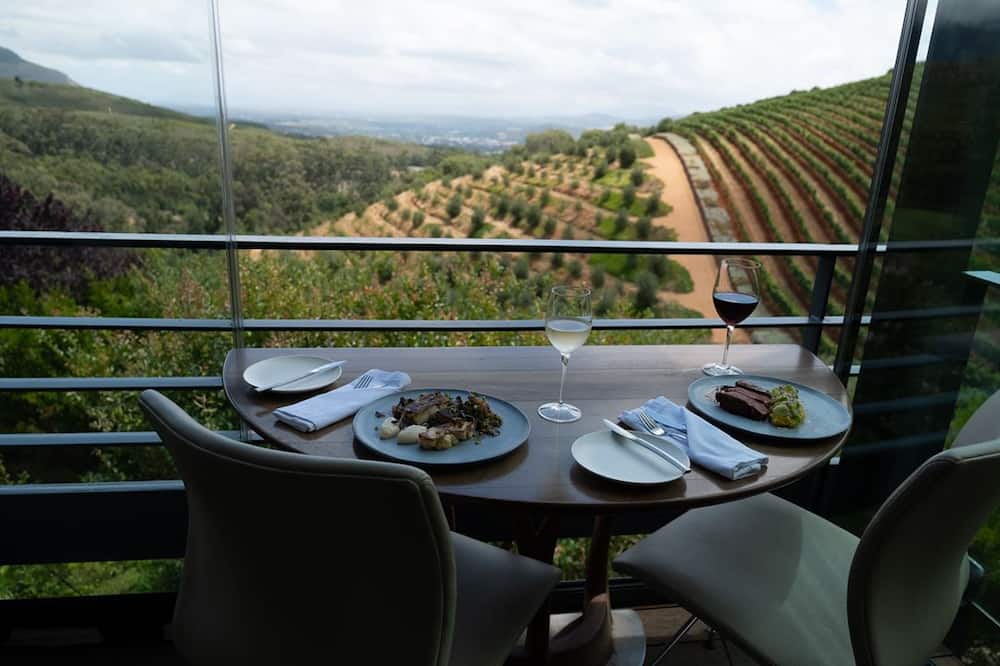 The best restaurants in Stellenbosch wine farms