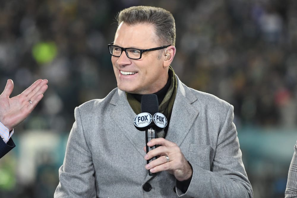 Howie Long: net worth, age, children, spouse, health, movies, profiles
