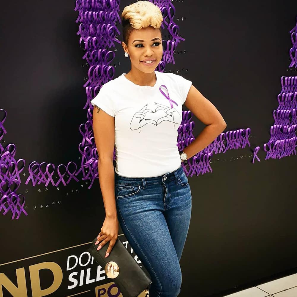 Who Is Zandile Khumalo Married To? Everything About The Multi-Talented Artist- Husband, Kids & Net Worth 2022 Explored