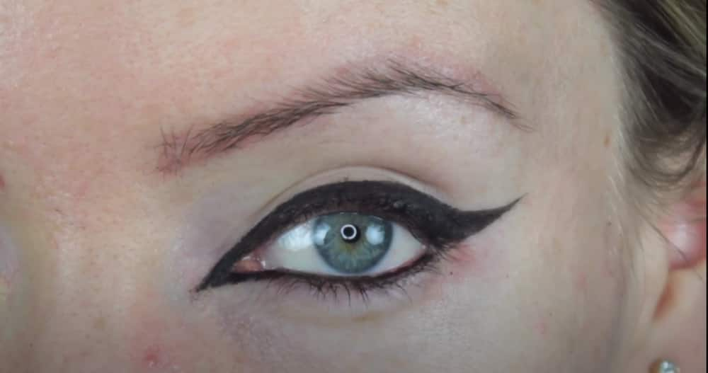 Cool eyeliner looks