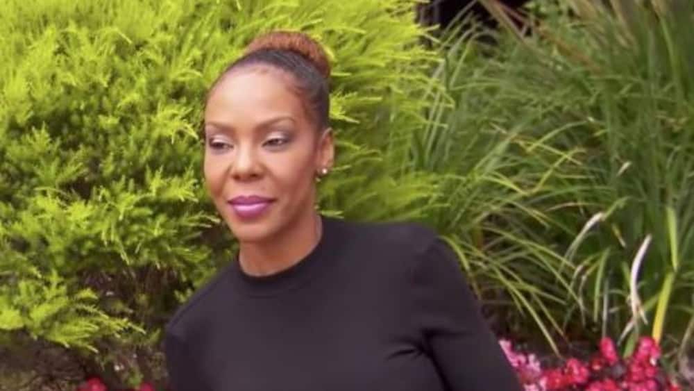 Who is Robert Kelly ex wife, Andrea Kelly?