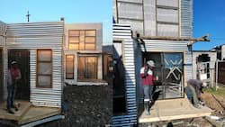 SA divided by fancy double storey shack: "It's beautiful kodwa ewu"