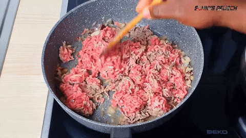 Preparing minced meat