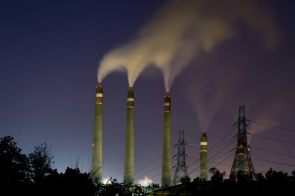 Indonesia has pledged to stop building new coal-fired power plants but despite an outcry from activists it is continuing to build plants that were already planned Indonesia has pledged to stop building new coal-fired power plants but despite an outcry from activists it is continuing to build plants that were already planned
