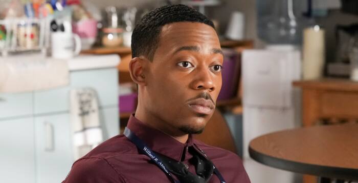 Tyler James Williams: brothers, net worth, wife, illness, parents 