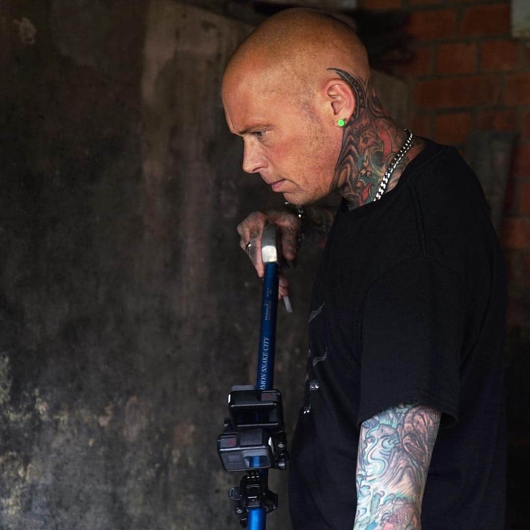 Snuffy, Tattoo Artist to Machine Gun Kelly, Opens a Brooklyn Studio - The  New York Times