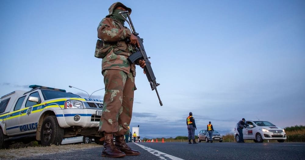 Soldiers 2 500, deployed, KwaZulu-Natal, curb violent protest