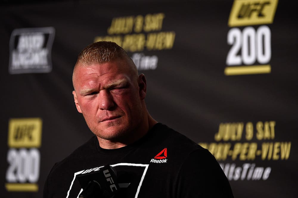 Who does Brock Lesnar have a daughter with?