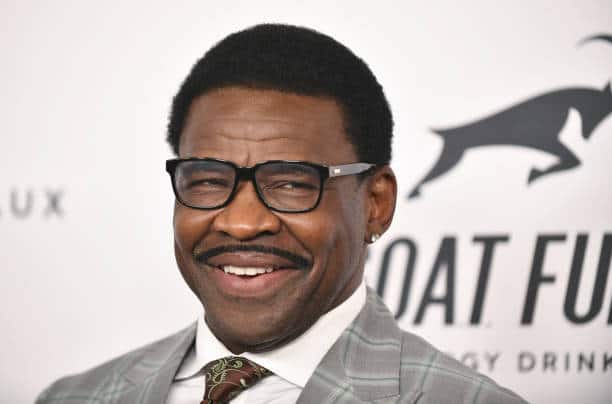 Where does Michael Irvin live?