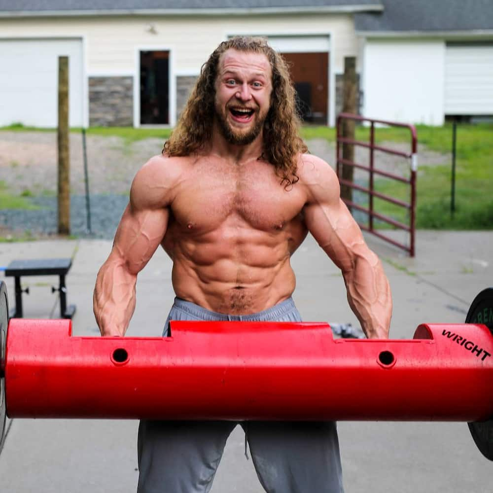 Who is Jujimufu? Everything you need to know about the bodybuilder 