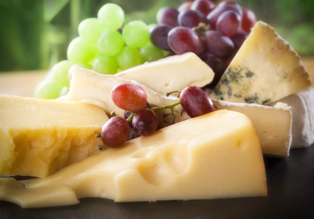 Fruit and cheese platter ideas