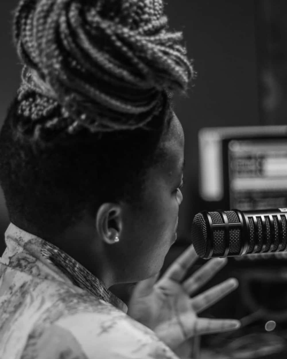 Msaki age, children, husband, genre, songs, albums, nominations, record labels, profiles and Instagram Msaki age, children, husband, genre, songs, albums, nominations, record labels, profiles and Instagram