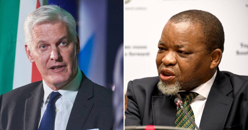 Energy Minister Gwede Mantashe says Andre de Ruyter can't fix Eskom