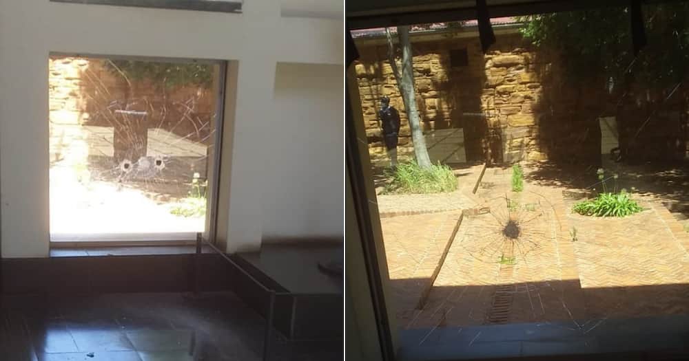 Man arrested, smashed Constitutional Court windows, hammer, Braamfontein, Police, warning shot