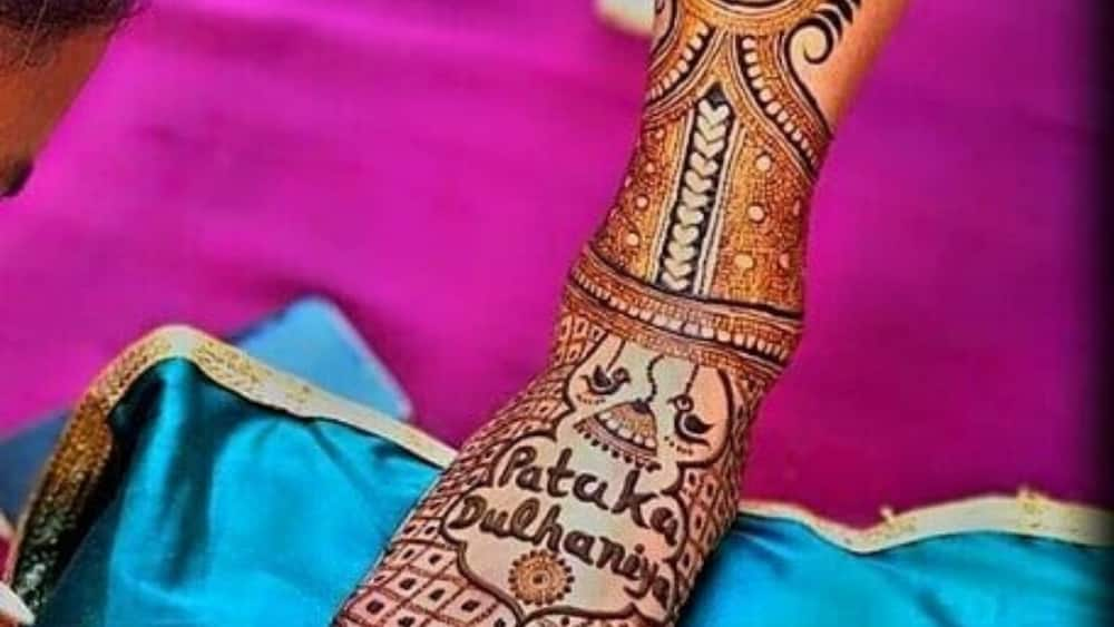 mehndi designs