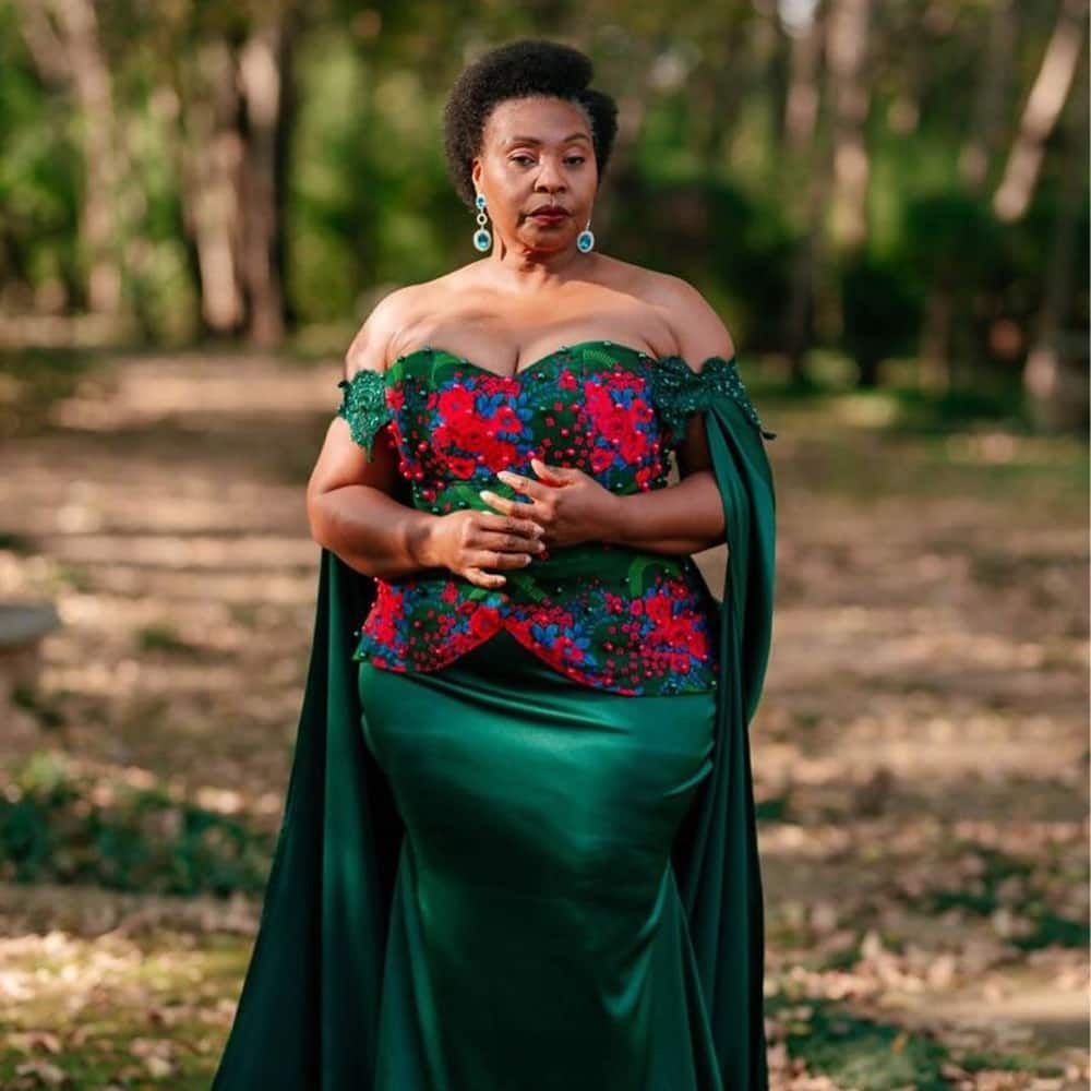 Yvonne Chaka Chaka bio: age, children, husband, songs, albums, movies ...