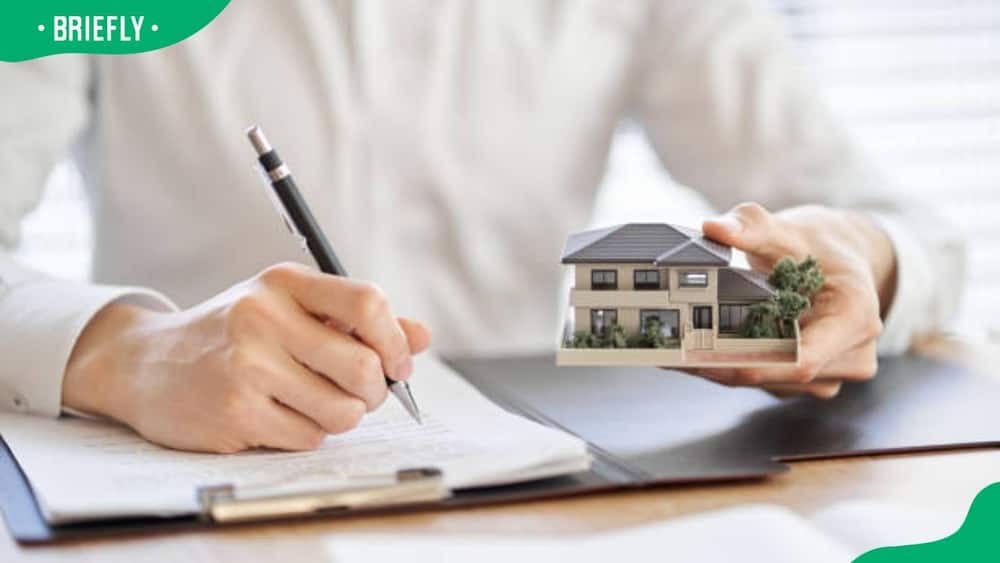 what is a deed of transfer