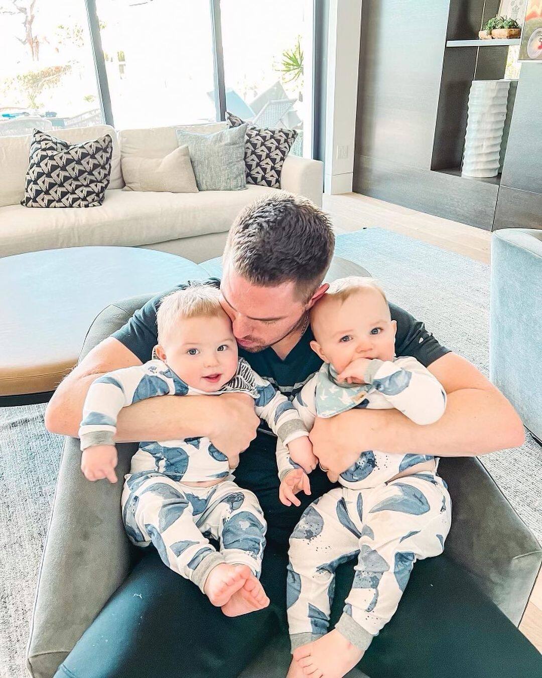 The truth about Freddie Freeman's children, Maximus Turner Freeman and  siblings 