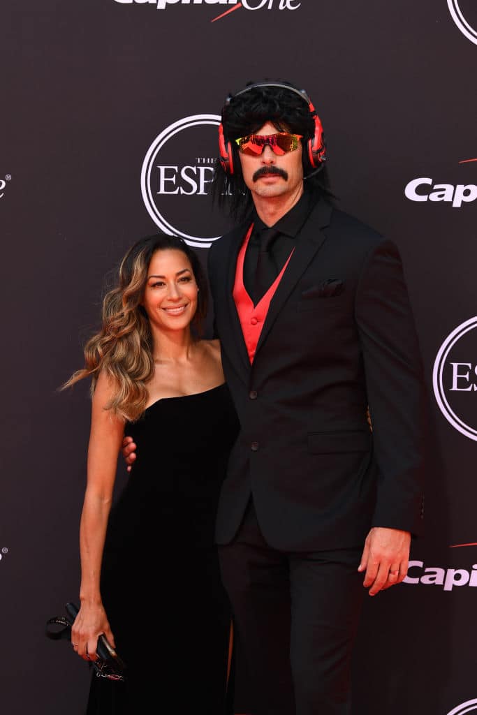 Dr Disrespect wife height