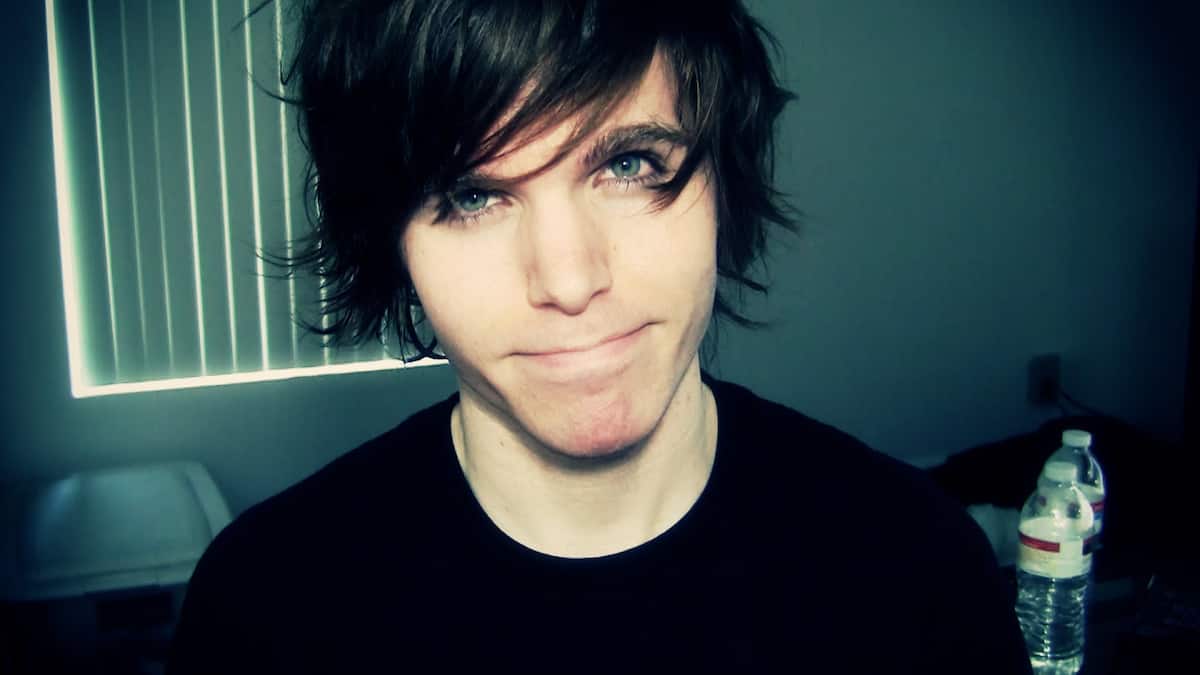 Does onision have a son
