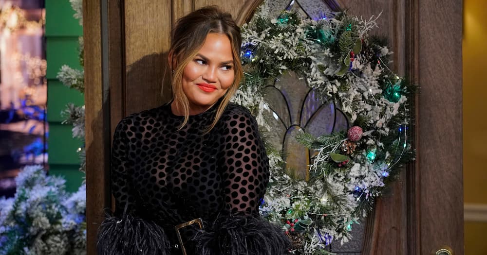 Chrissy Teigen quits Twitter after writing lengthy thread about negativity