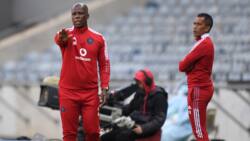 Mamelodi Sundowns and Orlando Pirates fans anticipate humdinger in DStv Premiership clash